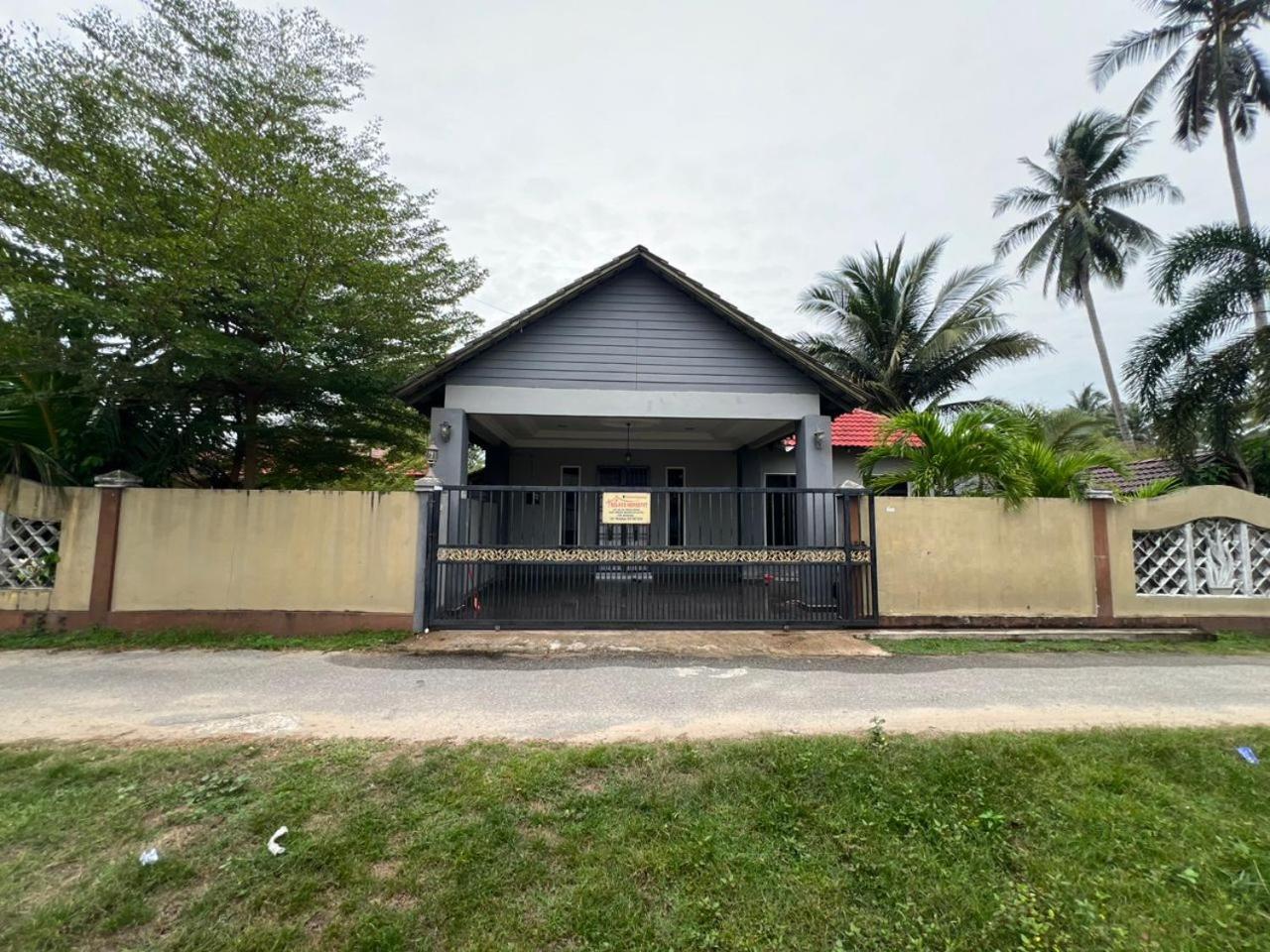 Relaxs Homestay Kota Bharu Exteriör bild