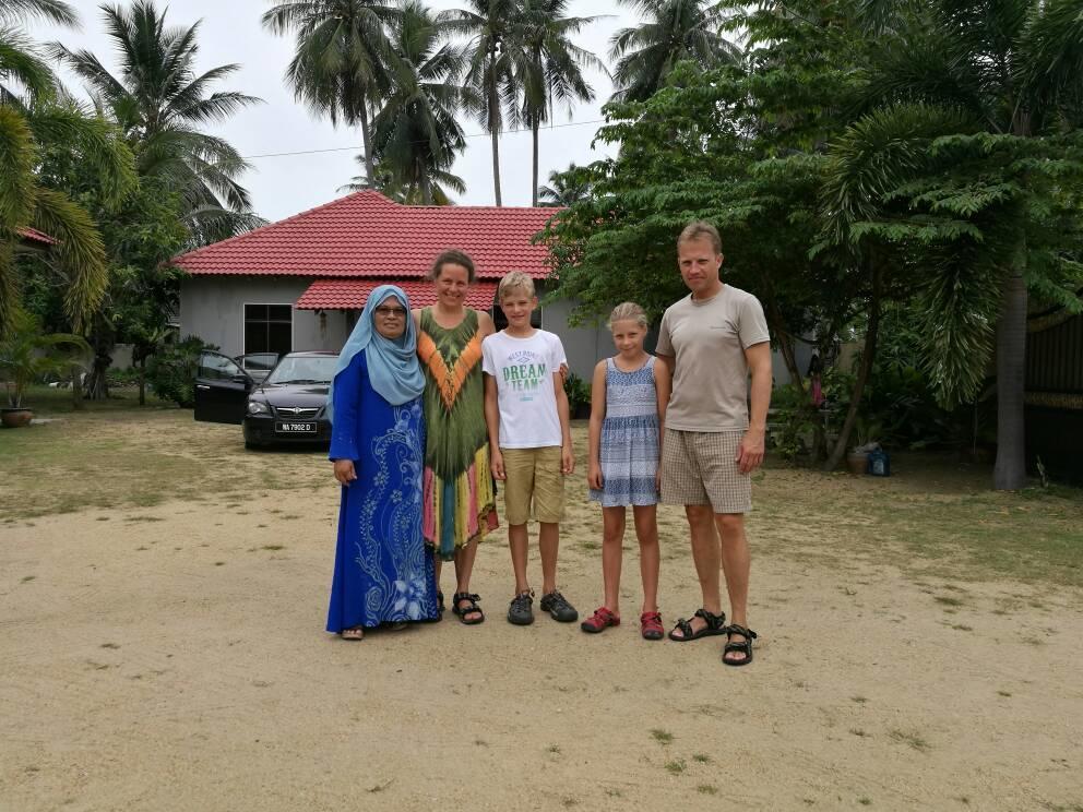 Relaxs Homestay Kota Bharu Rum bild